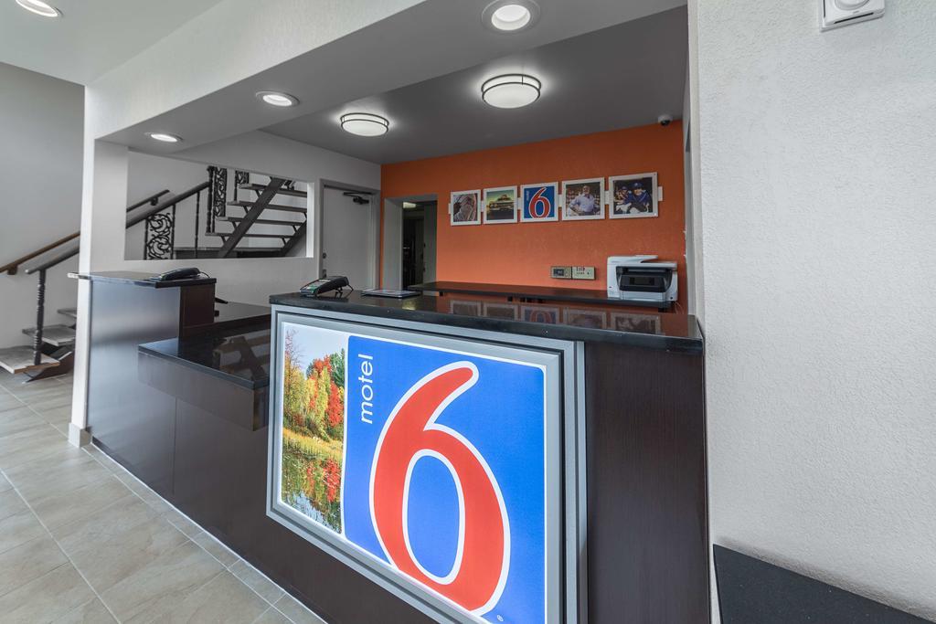 Motel 6-Warminster, Pa Eksteriør billede