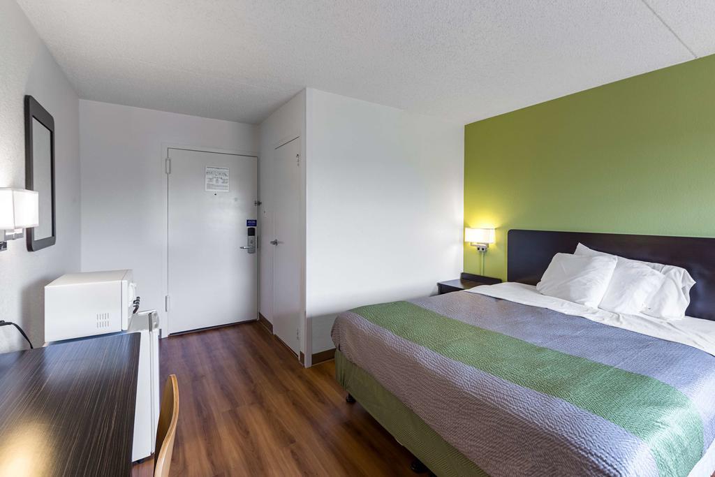 Motel 6-Warminster, Pa Eksteriør billede
