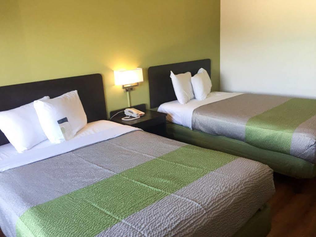 Motel 6-Warminster, Pa Eksteriør billede